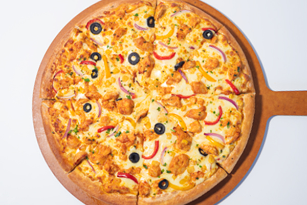 BUFFALO CHICKEN PIZZA